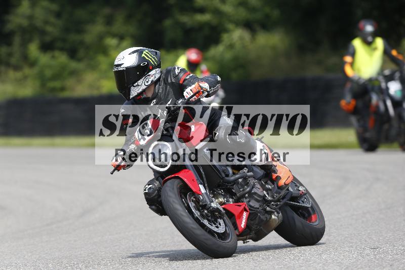 /25 10.06.2025 MaxRacing ADR/Gruppe gruen/43